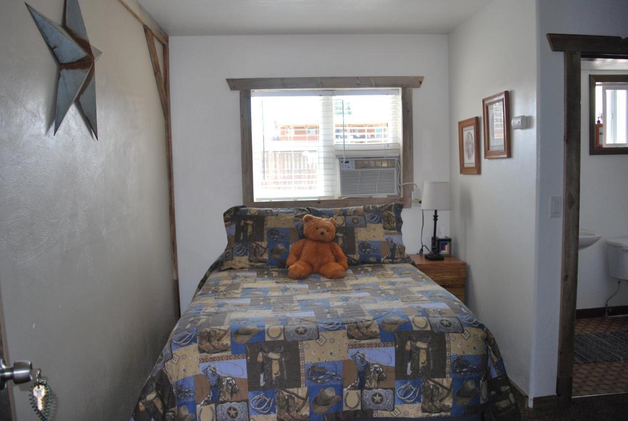 Cowboy Country Inn Escalante Buitenkant foto